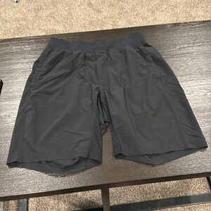 Lululemon Men’s Medium THE Short 9” Linerless Black